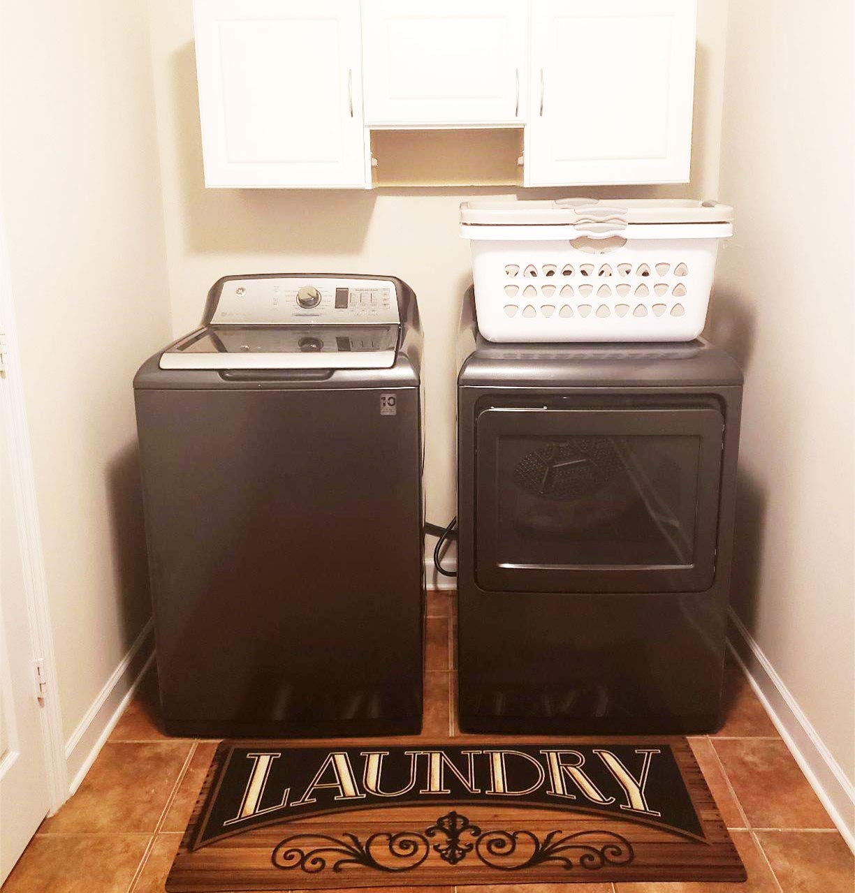 UKELER Laundry Room Rug Runner, Farmhouse Laundry Mats for Washroom Laundry Room Bathroom Kitchen, Non Slip Anti Fatigue Laundry Rugs 48''x20''