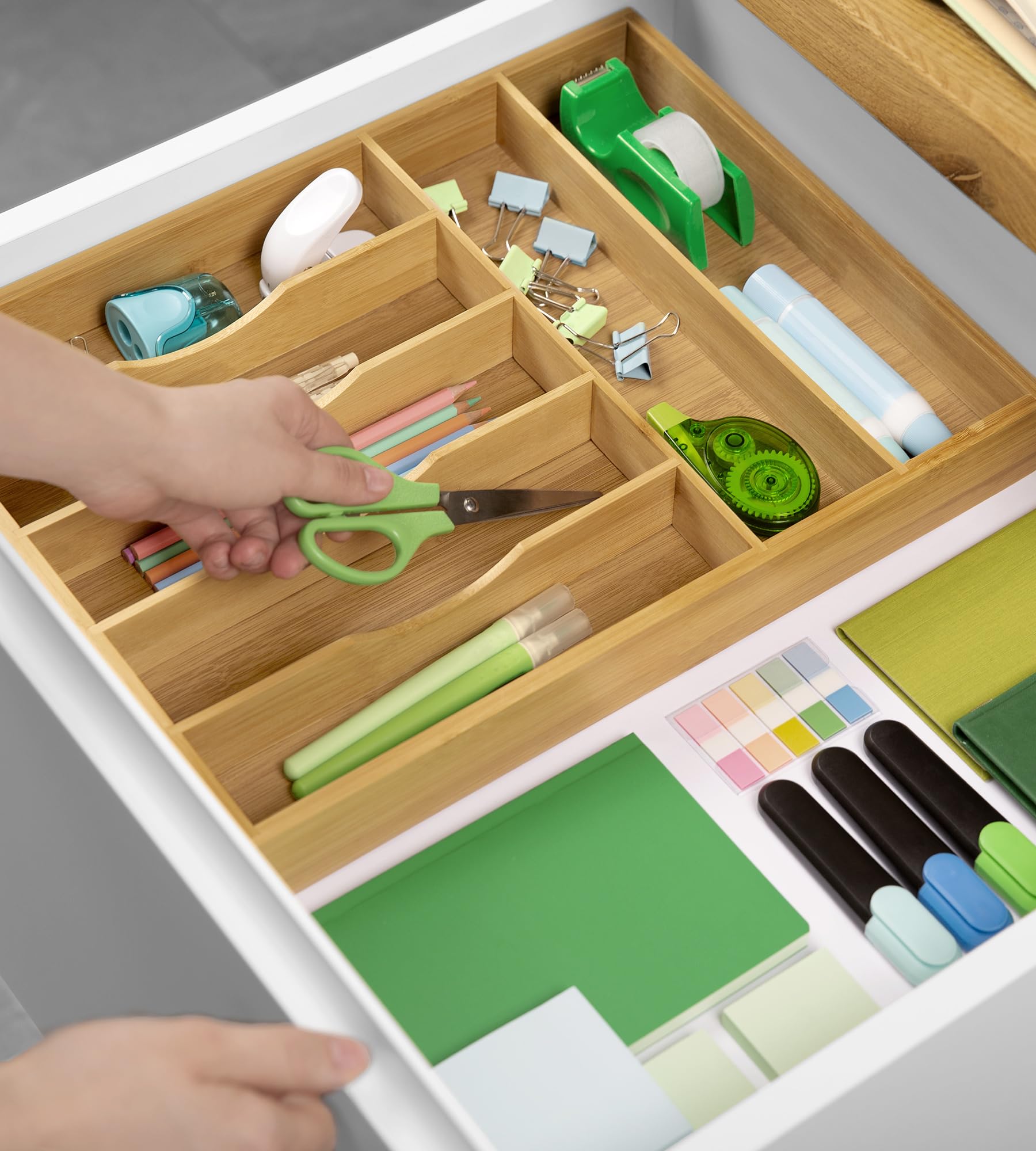 ROYAL CRAFT WOOD Luxury Bamboo Kitchen Drawer Organizer - Silverware Organizer, Utensil Holder & Cutlery Tray Drawer Dividers for Flatware (9 Slot, Natural)
